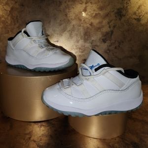Jordan 11 Retro Low (TD)